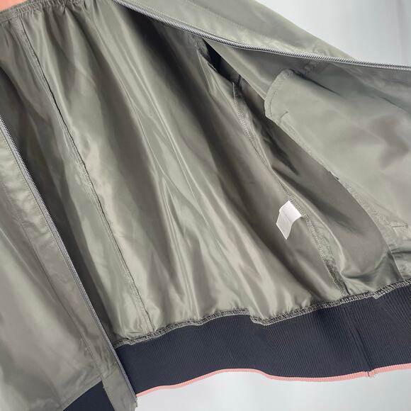 J.JILL FIT Jacket Petite Extra Small Lightweight Zipper Activewear Rain Athletic - Picture 9 of 15